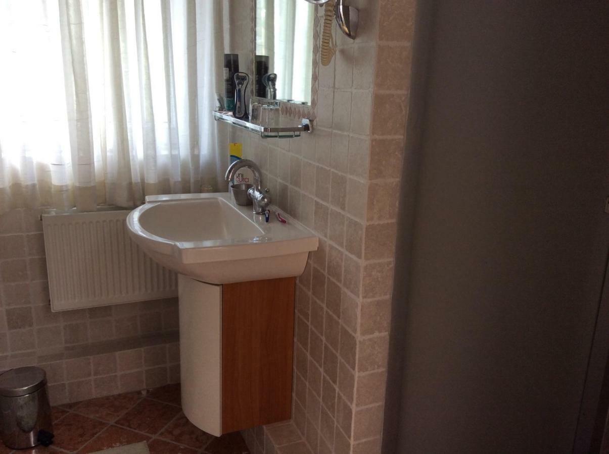 De Aremberg Bed & Breakfast Waalre Luaran gambar